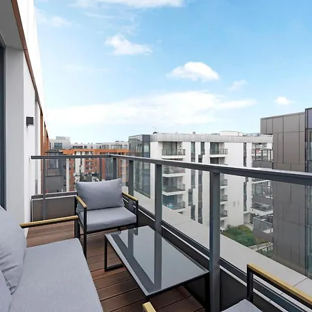 Brabank Riverside - Sauna, Business & Gym By Downtown Apartments Gdansk Room photo