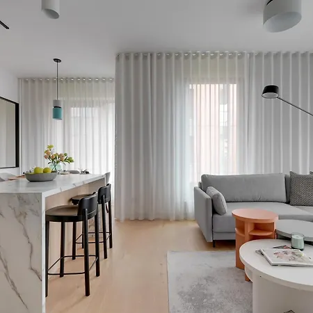 Brabank Riverside - Sauna, Business & Gym By Downtown Apartments Gdansk Room photo