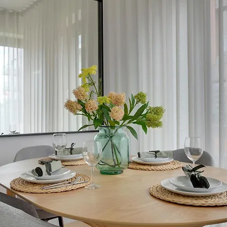 Brabank Riverside - Sauna, Business & Gym By Downtown Apartments Gdansk Room photo